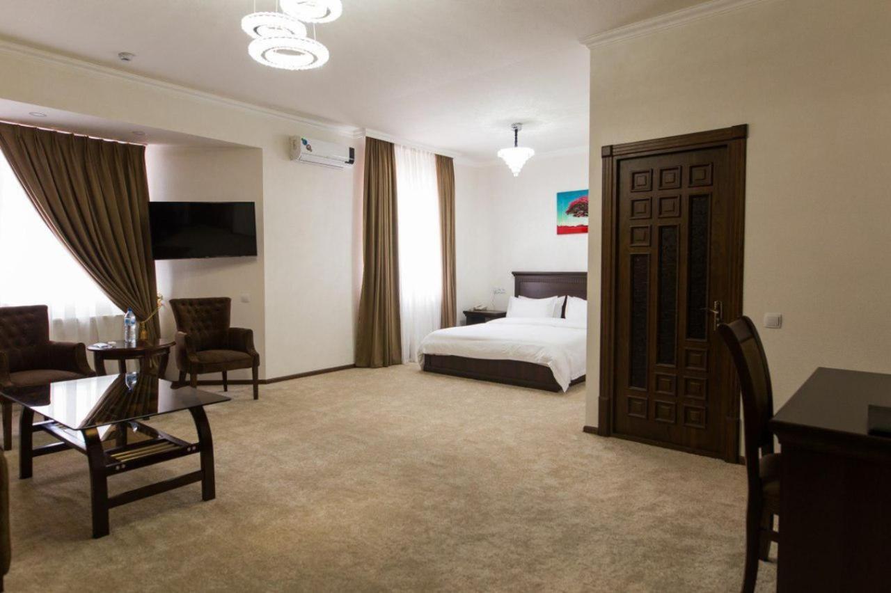 Alexander Hotel Samarkand Eksteriør billede
