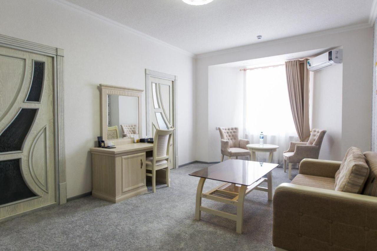 Alexander Hotel Samarkand Eksteriør billede